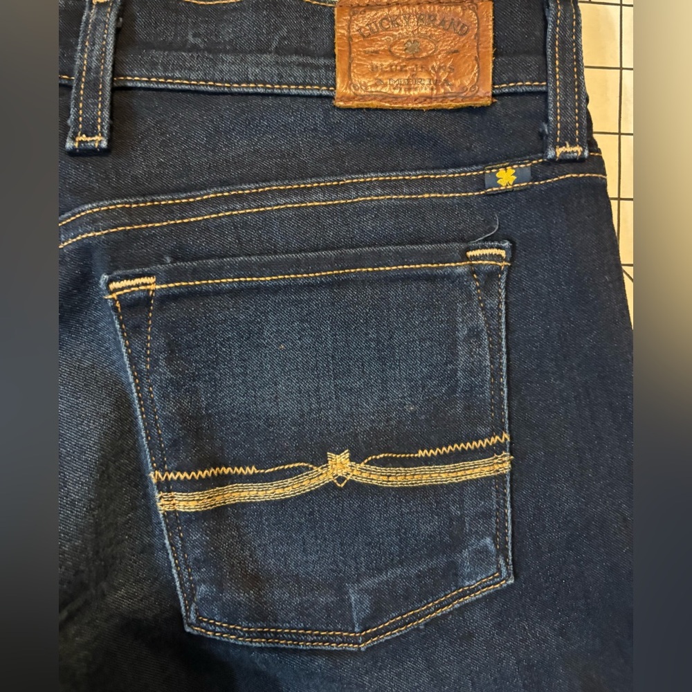 Lucky Brand Women’s Size 4/27 Regular Dark Wash Charlie Baby Boot Cut Jeans - Picture 9 of 12